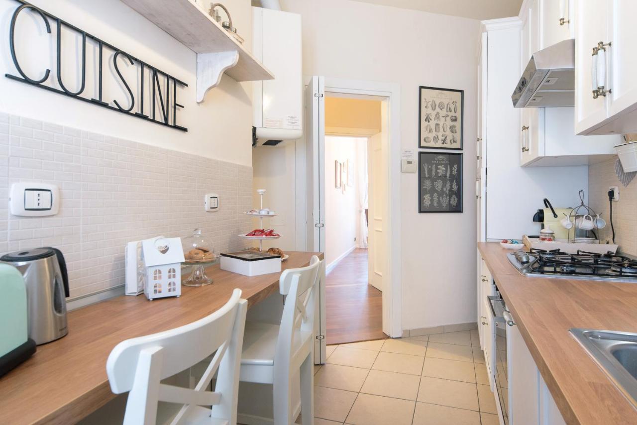 La Mansarda Segreta Mood Apartment เวโรนา ภายนอก รูปภาพ